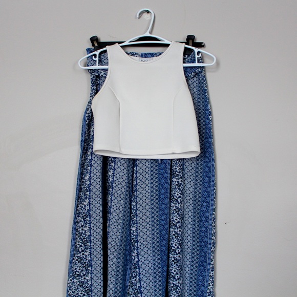 Two Piece Set - Picture 3 of 7